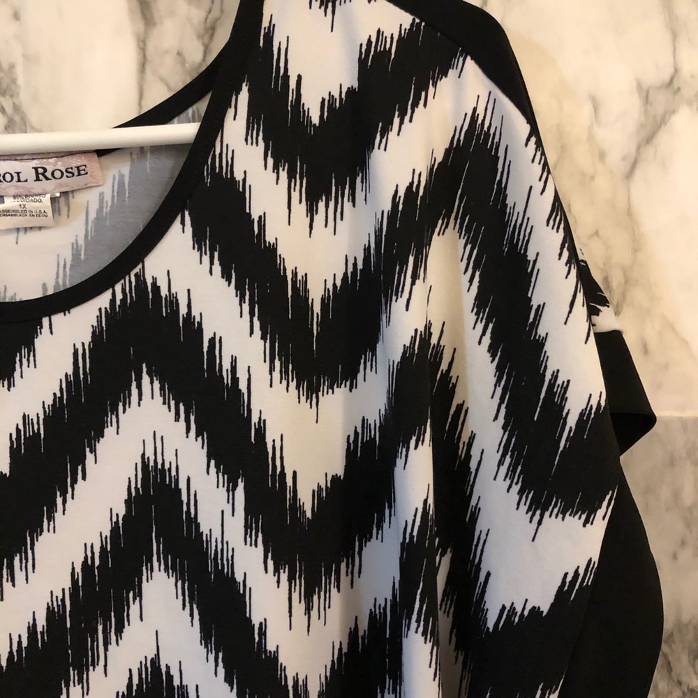 Carol Rose blouse - Picture 5 of 5